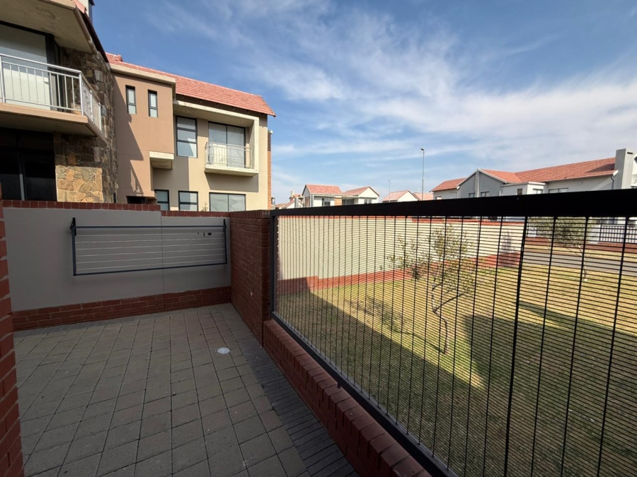 To Let 4 Bedroom Property for Rent in Wild Olive Estate Free State